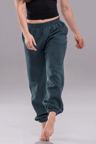 Lounge Edit Jogger - Grove Green