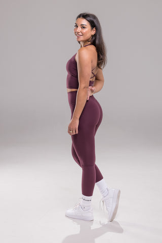 UltraFit Tight - Cherry Lacquer