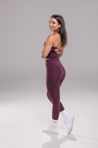 UltraFit Tight - Cherry Lacquer