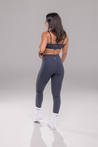 UltraFit Tight - Blackberry