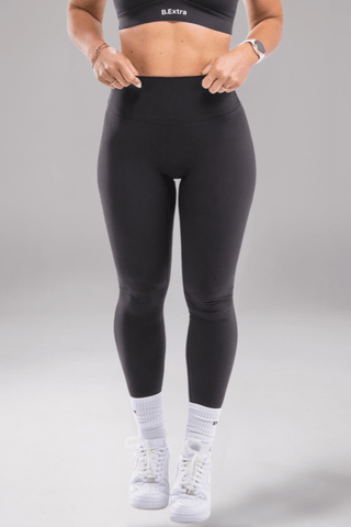 UltraFit Tight - Black