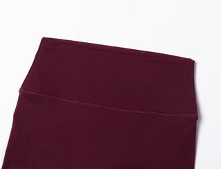 UltraFit Tight - Cherry Lacquer